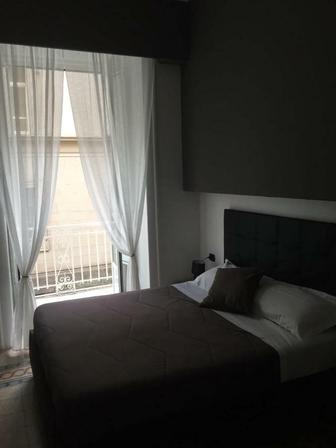 Mb95 - Mezzocannone Luxurious Bed&Breakfast Napoli Eksteriør billede