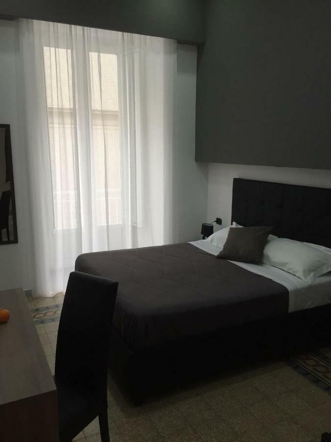 Mb95 - Mezzocannone Luxurious Bed&Breakfast Napoli Eksteriør billede